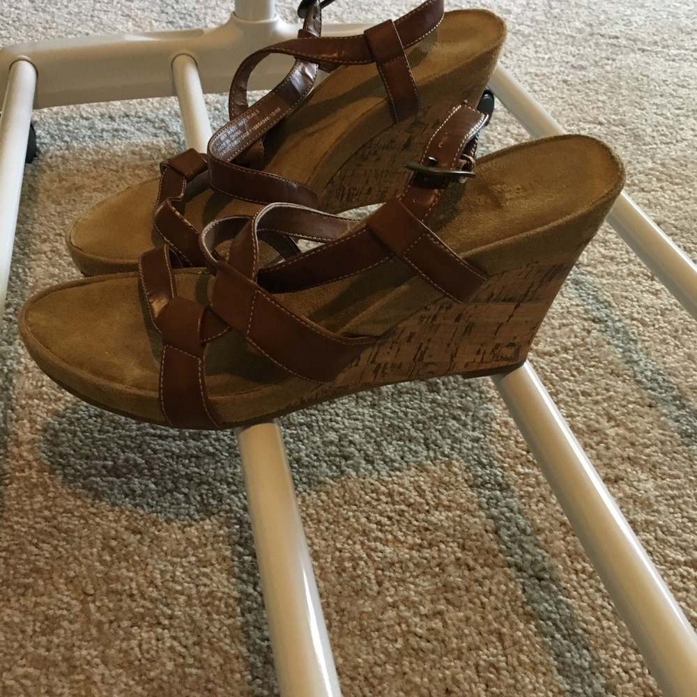 Merona wedge heel sandals